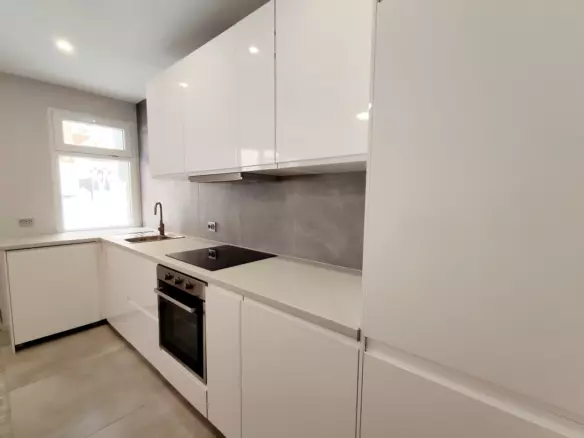 2-bedroom Apartment In Torrevieja, Spain (66 M²)