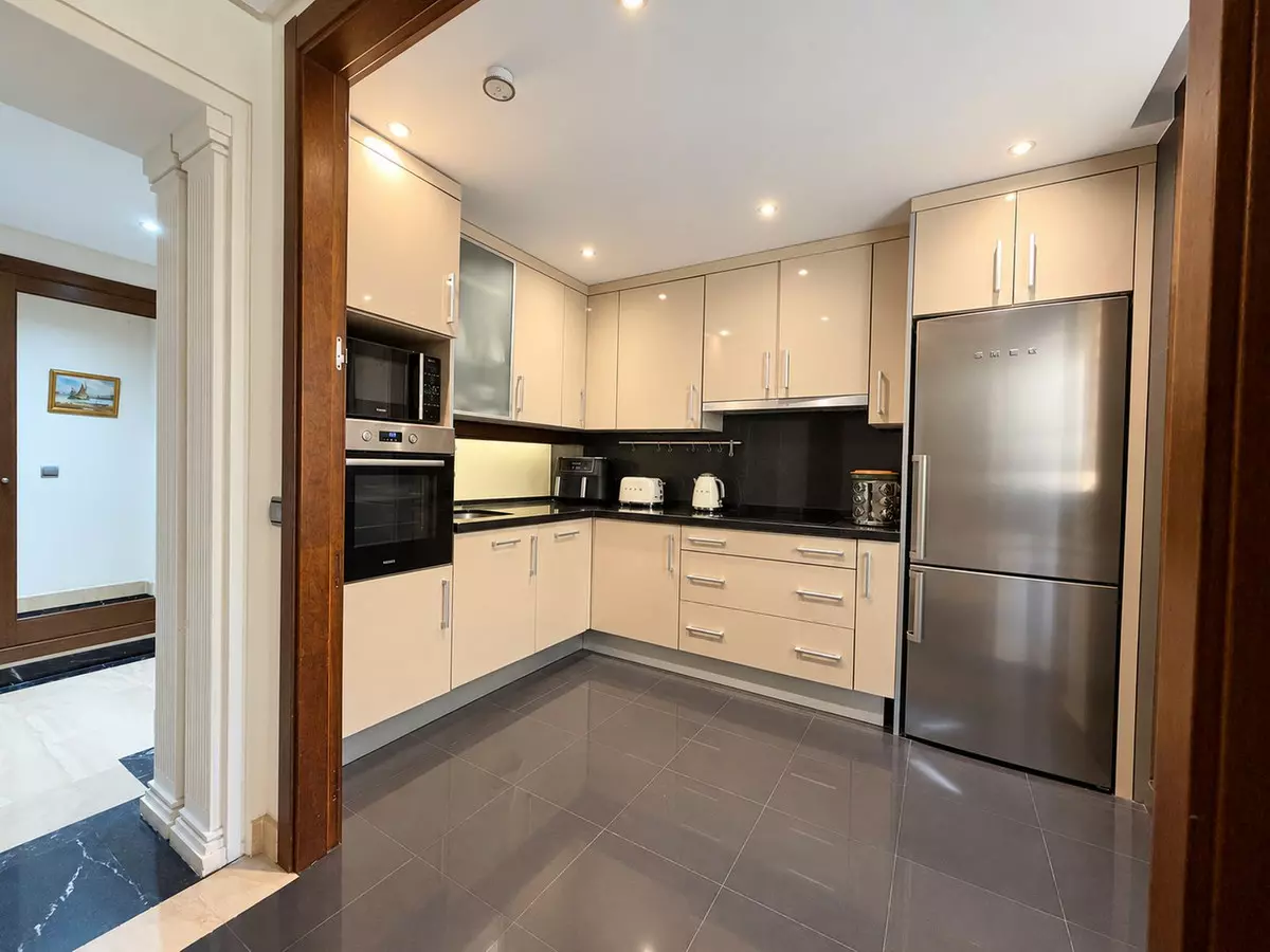 2-bedroom Apartment In Estepona, Spain (134 M²)