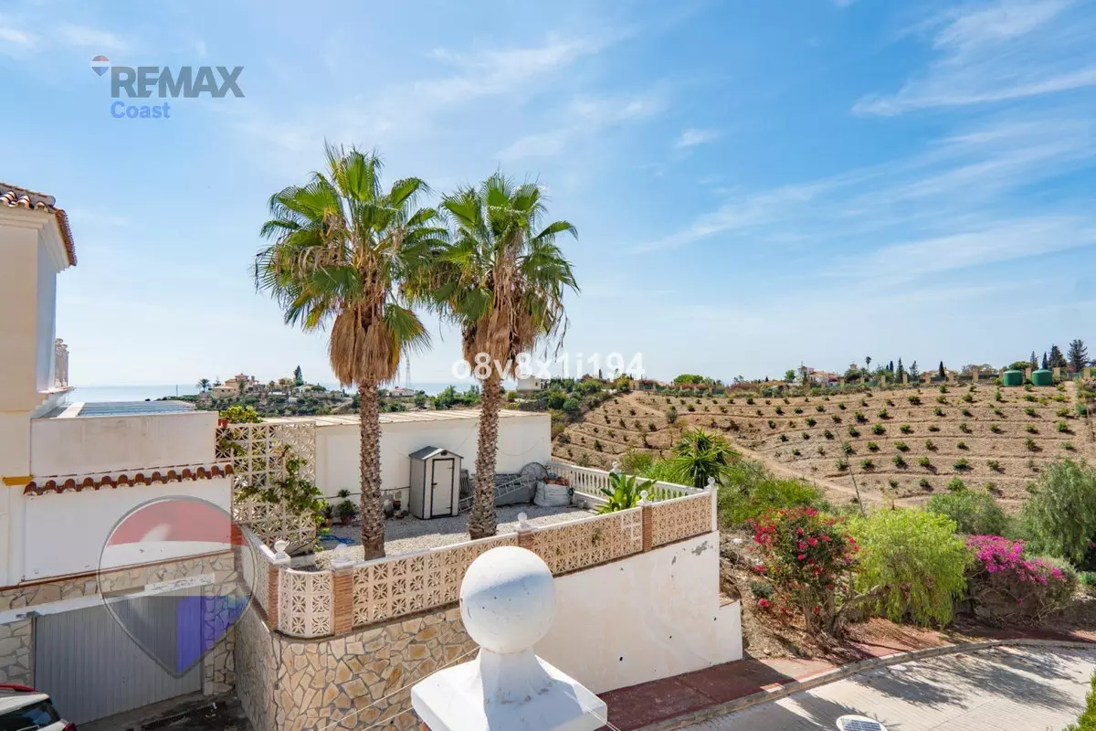 3-bedroom Villa In Vélez – Málaga, Spain (193 M²)