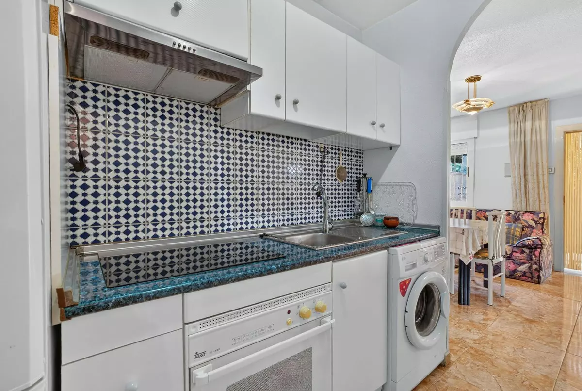 3-bedroom Town House In Torrevieja, Spain (55 M²)