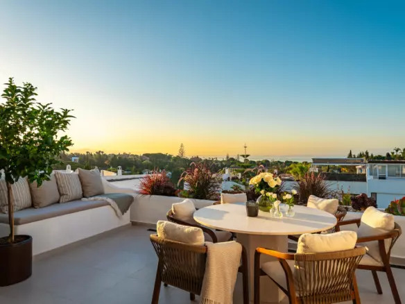 3-bedroom Apartment In Marbella, Spain (126 M²)