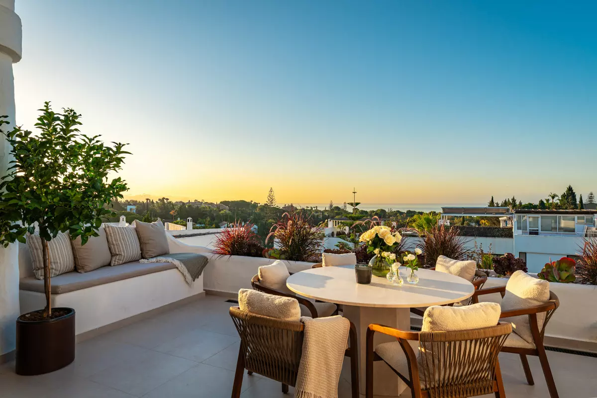 3-bedroom Apartment In Marbella, Spain (126 M²)
