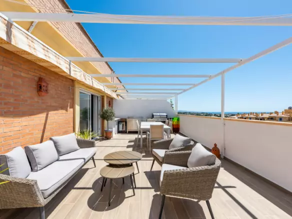 2-bedroom Apartment In Marbella, Spain (138 M²)