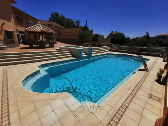 6-bedroom Villa In Mijas, Spain (573 M²)