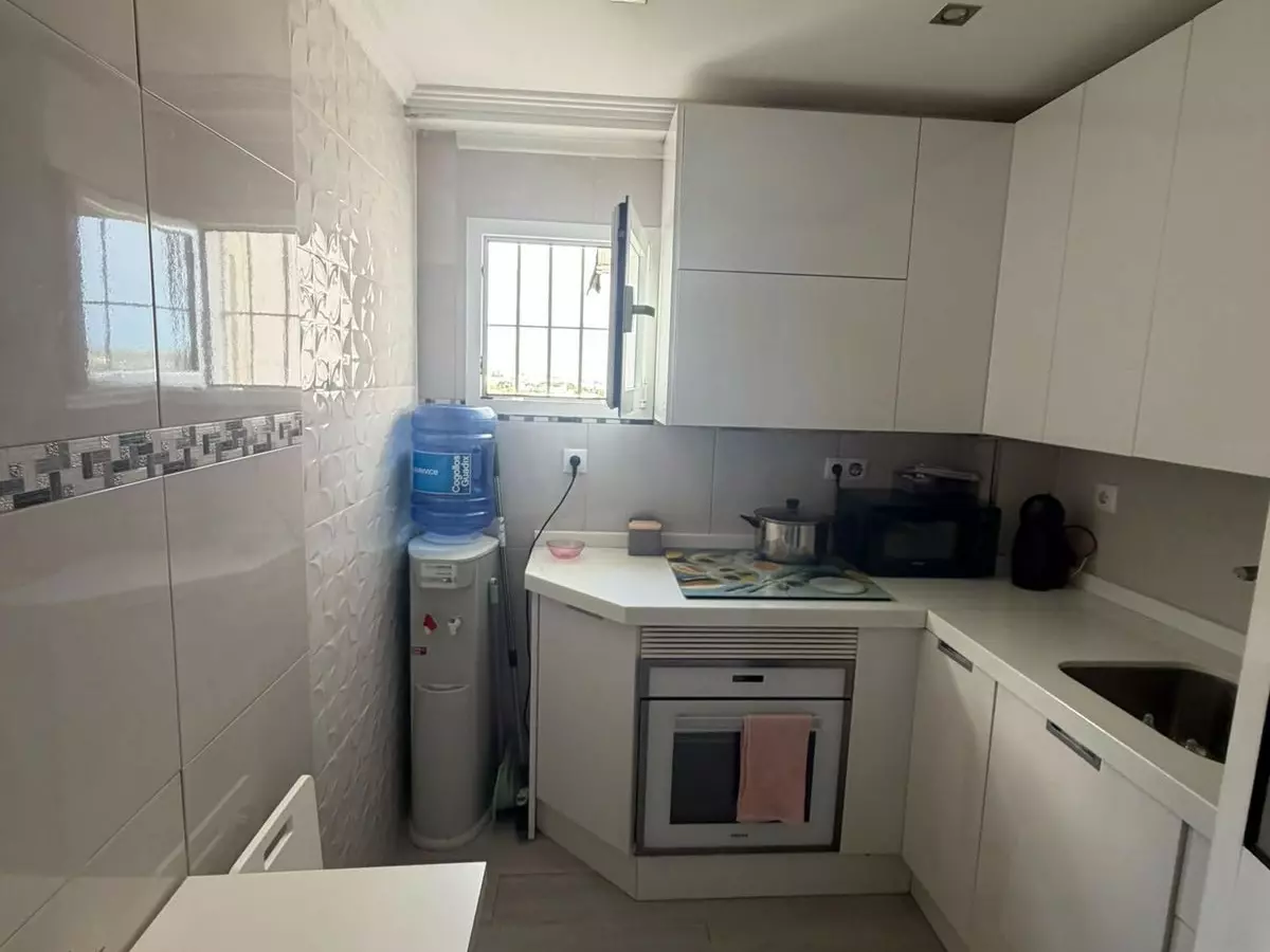 3-bedroom Apartment In Marbella, Spain (63 M²)