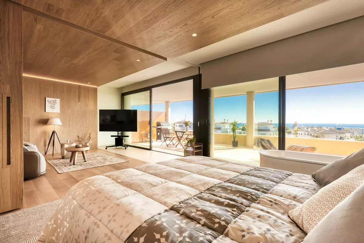 2-bedroom Apartment In Fuengirola, Spain (89 M²)