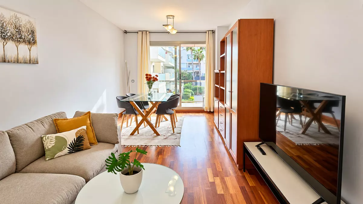 2-bedroom Apartment In Torremolinos, Spain (113 M²)