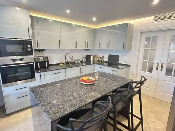 3-bedroom Apartment In Mijas, Spain (116 M²)