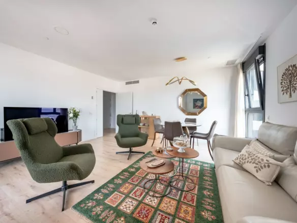 3-bedroom Apartment In Málaga, Spain (108 M²)