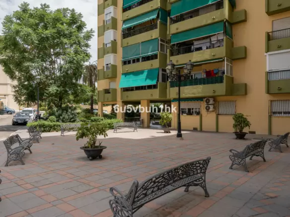 2-bedroom Apartment In Fuengirola, Spain (110 M²)