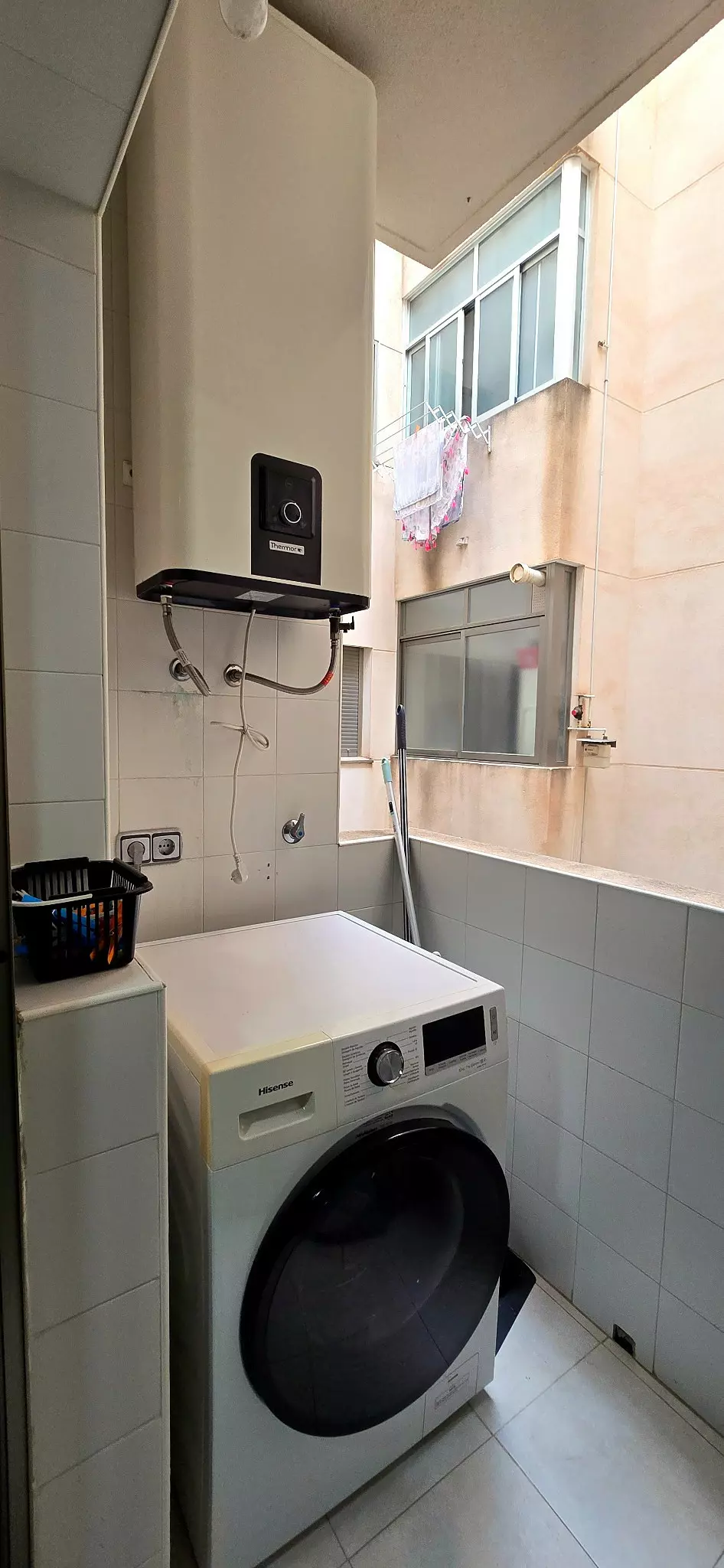 2-bedroom Apartment In Torremolinos, Spain (113 M²)
