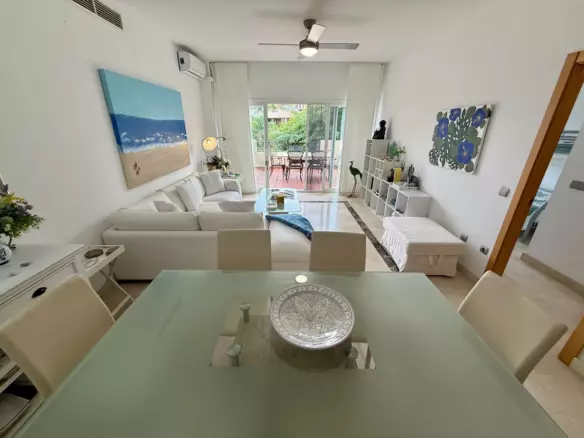 3-bedroom Apartment In Estepona, Spain (107 M²)