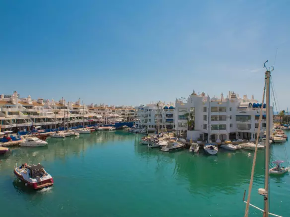 9-bedroom Apartment In Benalmádena, Spain (639 M²)