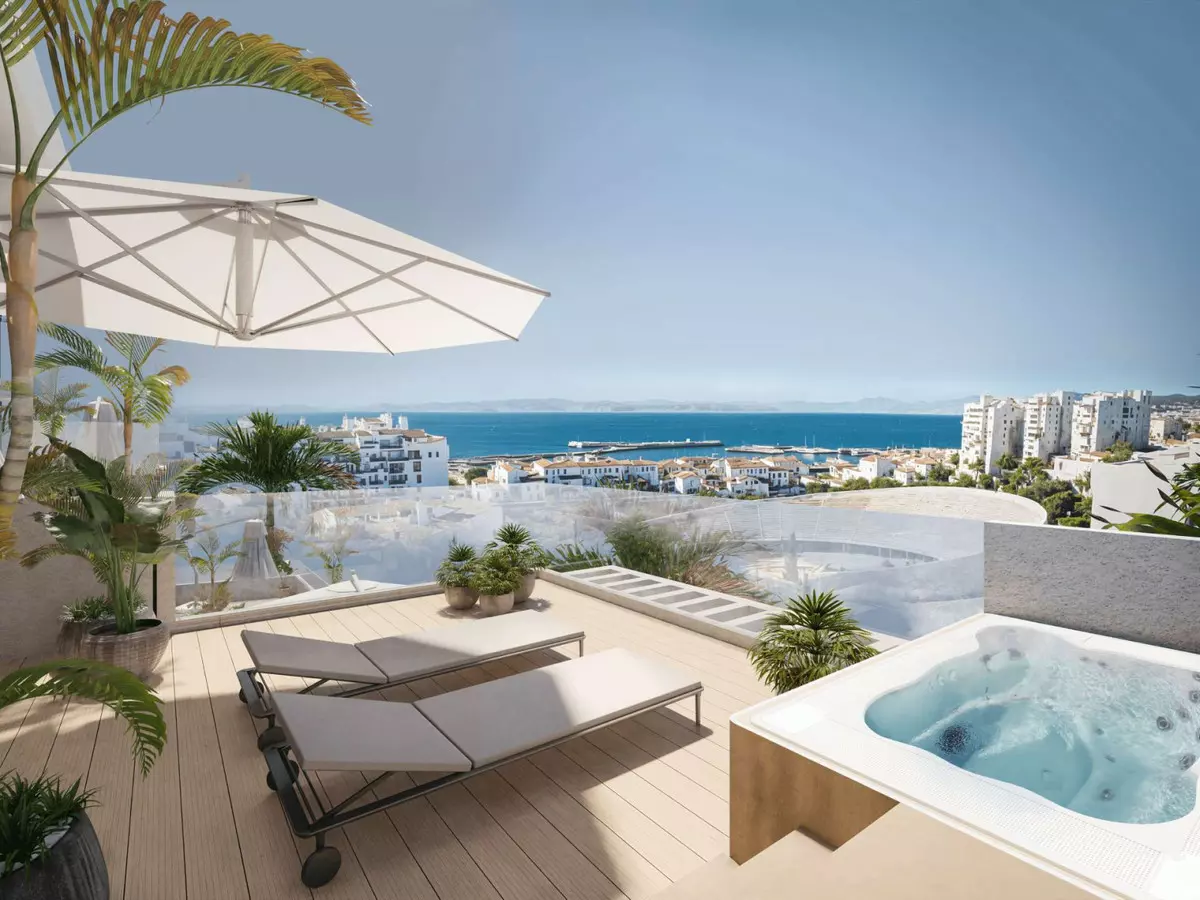 2-bedroom Apartment In Estepona, Spain (75 M²)