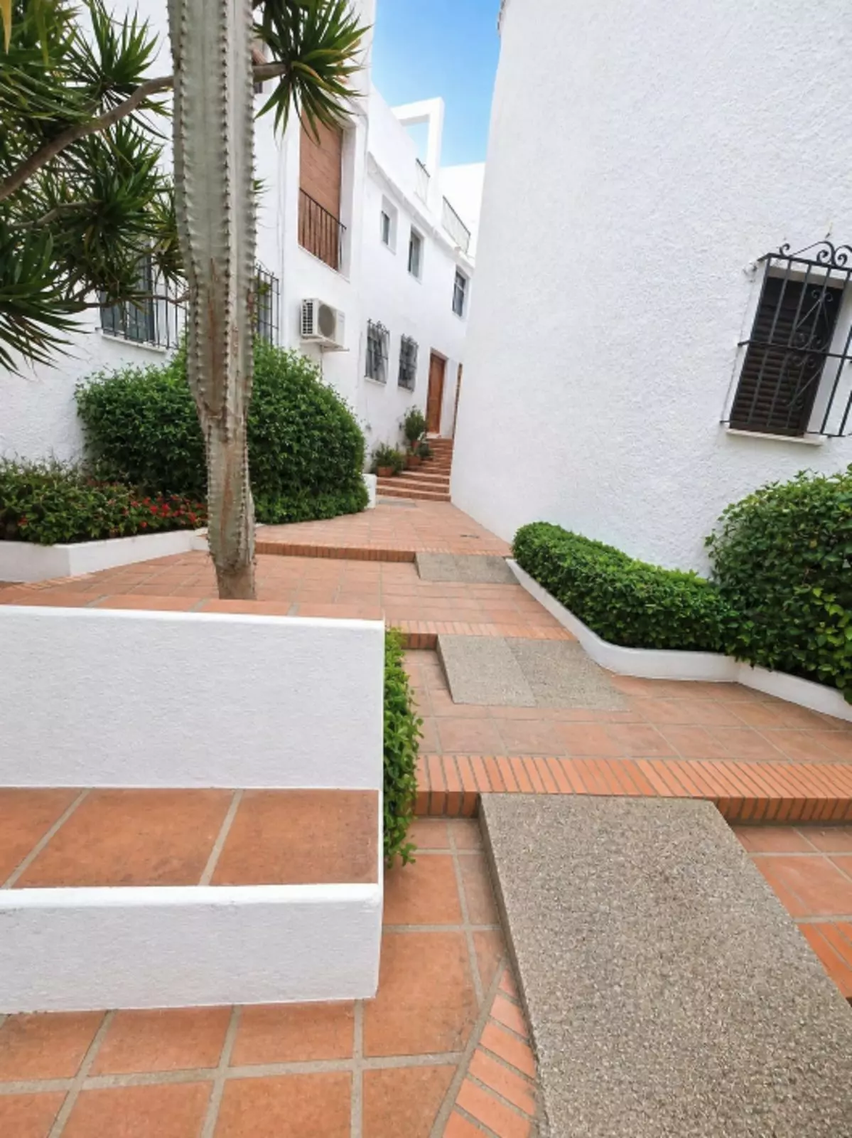 2-bedroom Apartment In Manilva, Spain (70 M²)