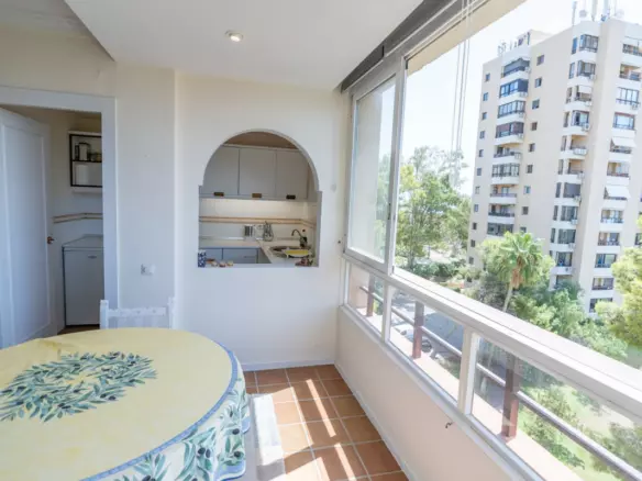 2-bedroom Apartment In Marbella, Spain (85 M²)
