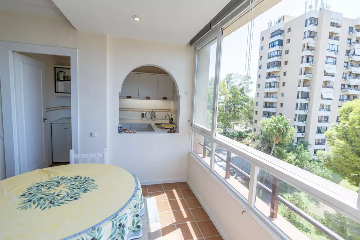 2-bedroom Apartment In Marbella, Spain (85 M²)