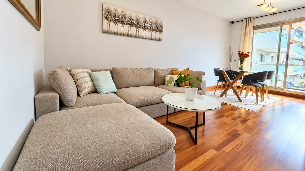2-bedroom Apartment In Torremolinos, Spain (113 M²)