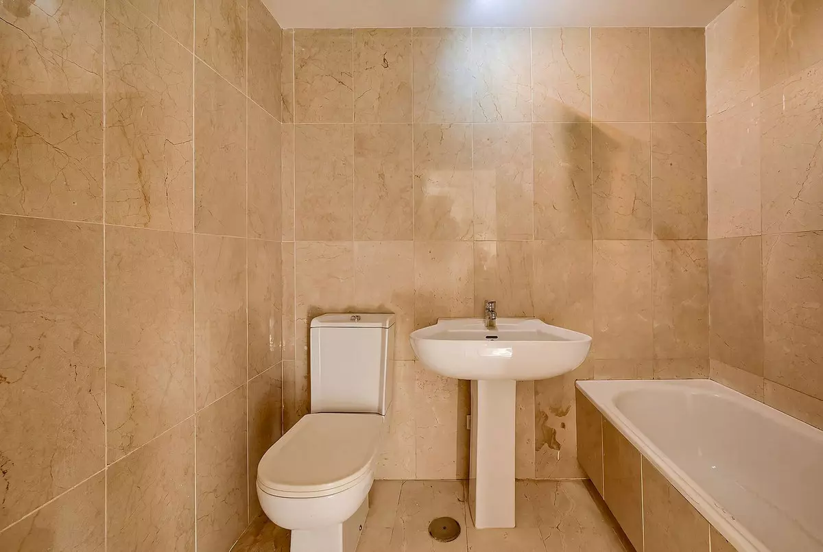 2-bedroom Apartment In Benahavis, Spain (104 M²)