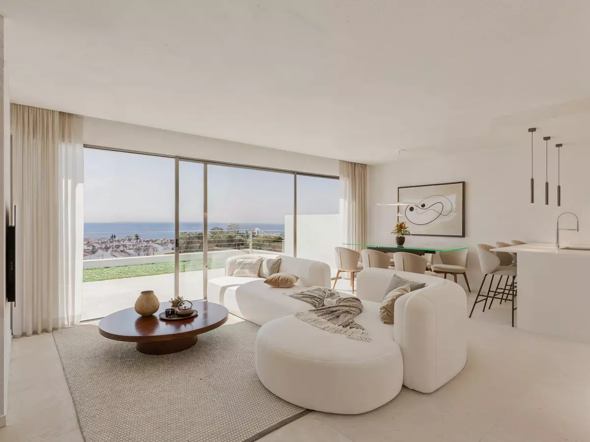 3-bedroom Villa In Rincón De La Victoria, Spain (221 M²)