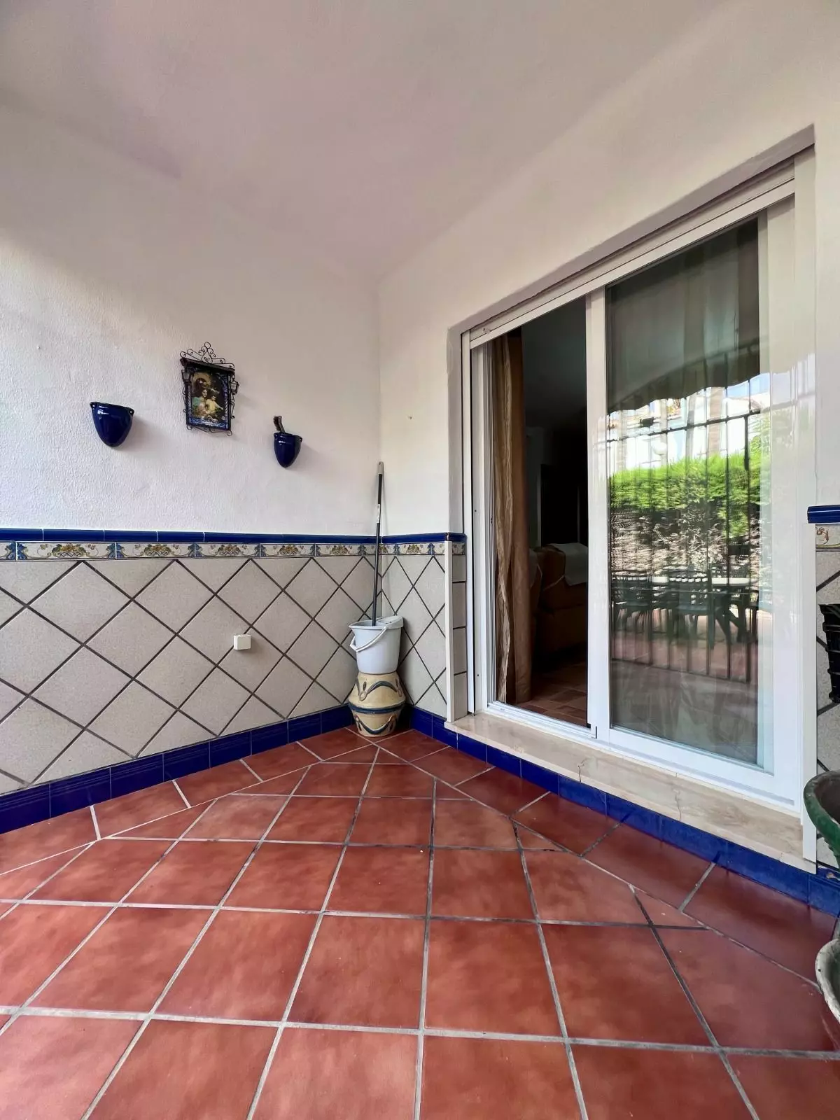3-bedroom Town House In Estepona, Spain (120 M²)