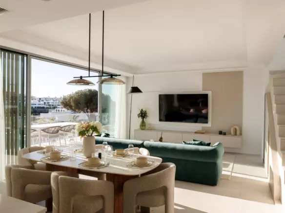 3-bedroom Apartment In Marbella, Spain (155 M²)