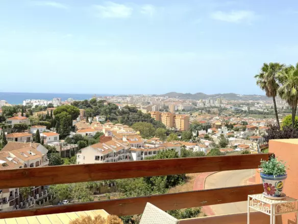 3-bedroom Apartment In Fuengirola, Spain (115 M²)
