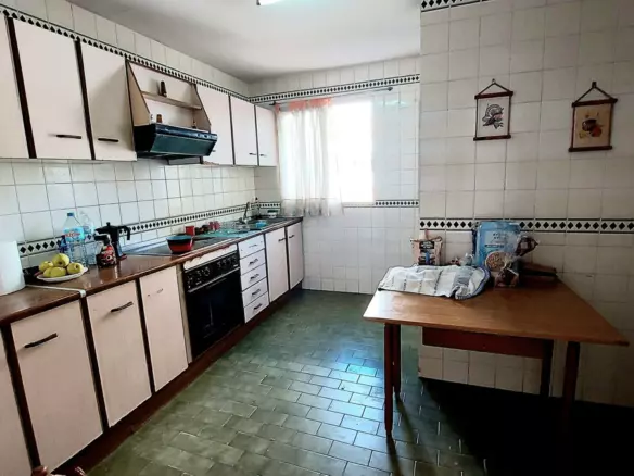 3-bedroom Apartment In Fuengirola, Spain (93 M²)