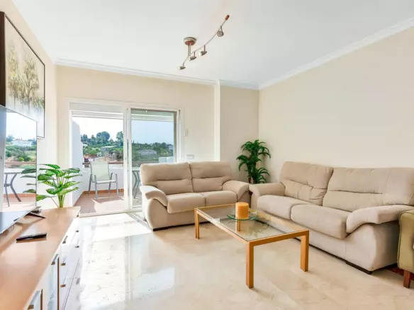 3-bedroom Apartment In Estepona, Spain (126 M²)