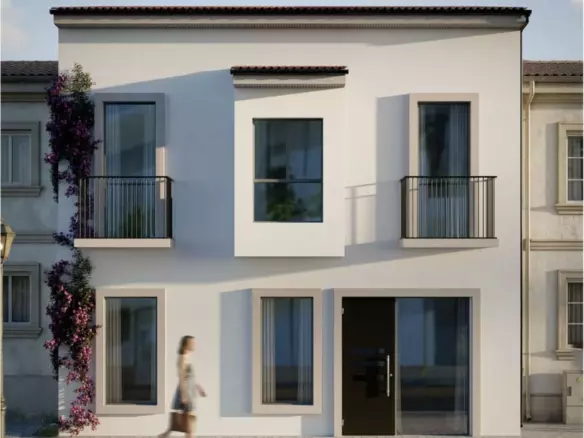 6-bedroom Town House In Málaga, Spain (200 M²)