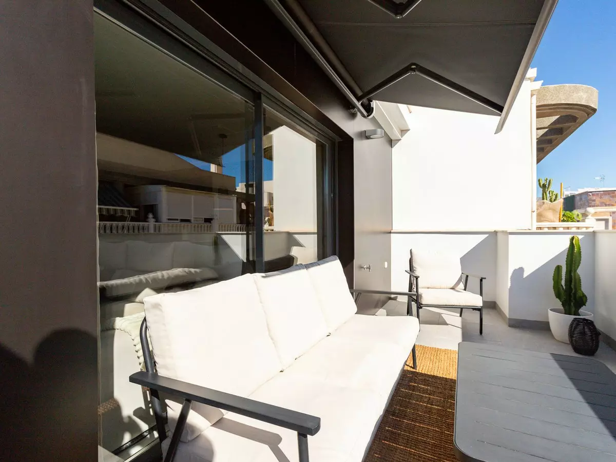 3-bedroom Apartment In Torrevieja, Spain (96 M²)