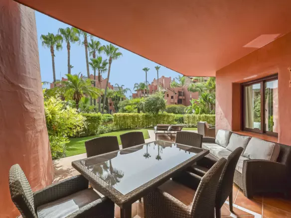 2-bedroom Apartment In Estepona, Spain (189 M²)