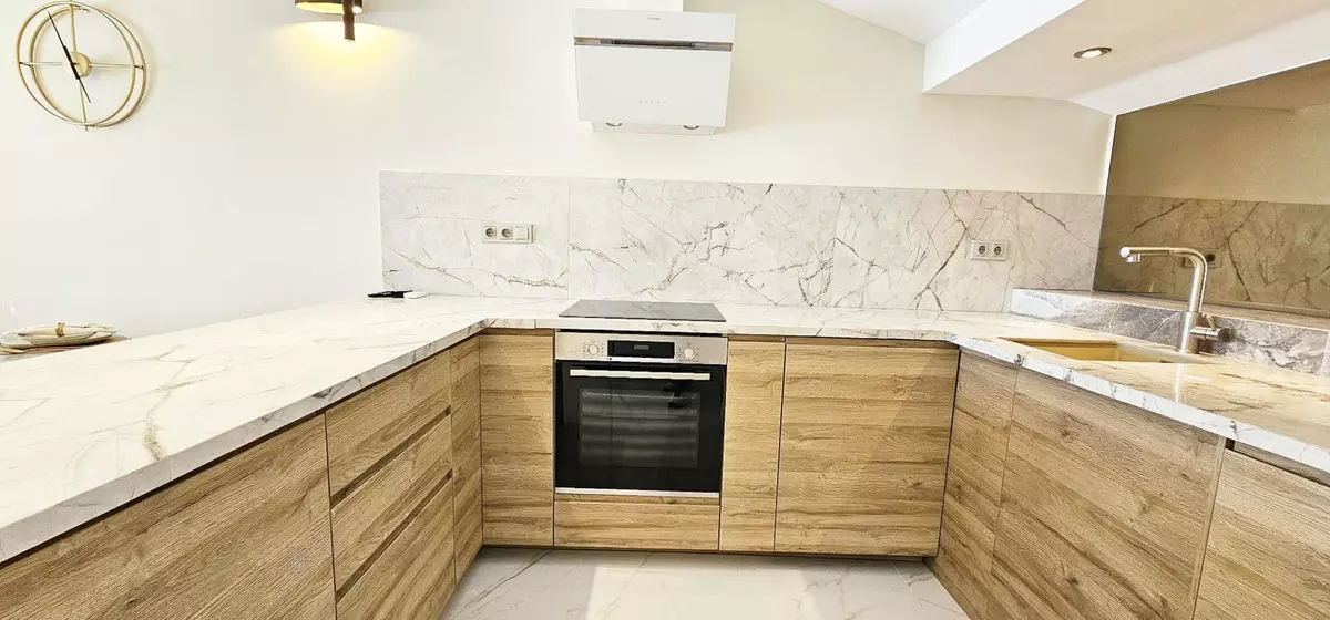 3-bedroom Villa In Estepona, Spain (200 M²)