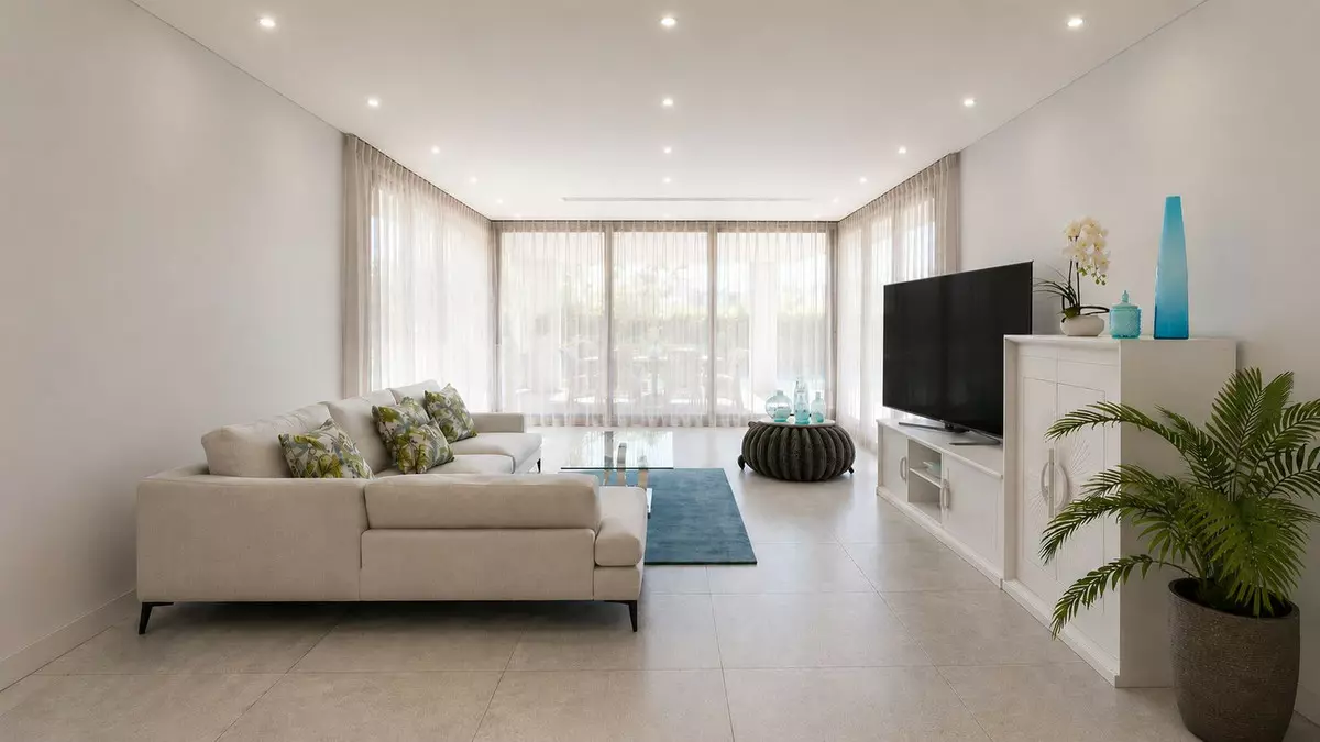 4-bedroom Villa In Estepona, Spain (274 M²)