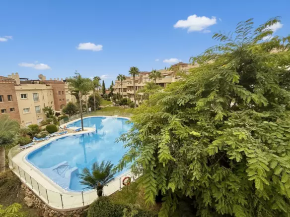 3-bedroom Apartment In Estepona, Spain (107 M²)
