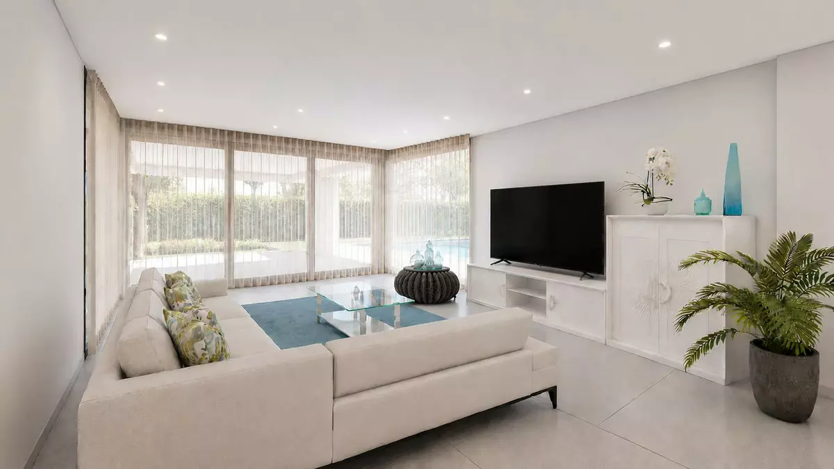 4-bedroom Villa In Estepona, Spain (274 M²)