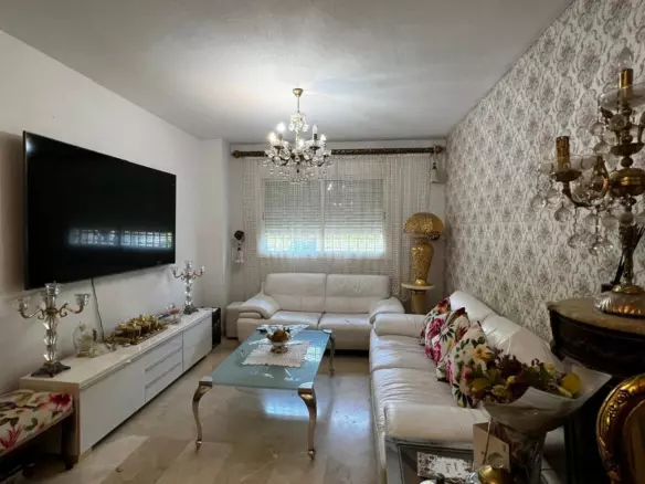 3-bedroom Apartment In Torremolinos, Spain (140 M²)