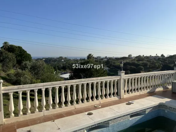 3-bedroom Country House In Estepona, Spain (253 M²)