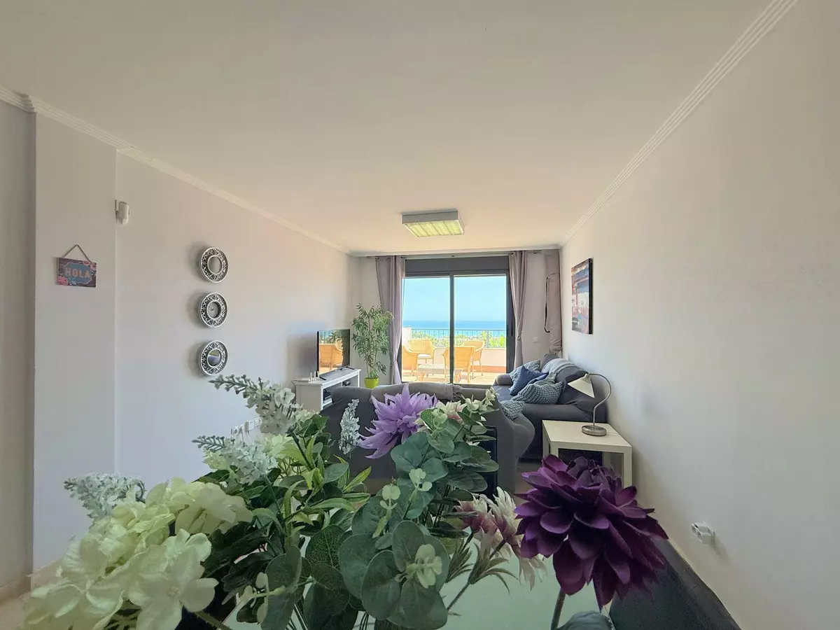 2-bedroom Apartment In Casares, Spain (98 M²)