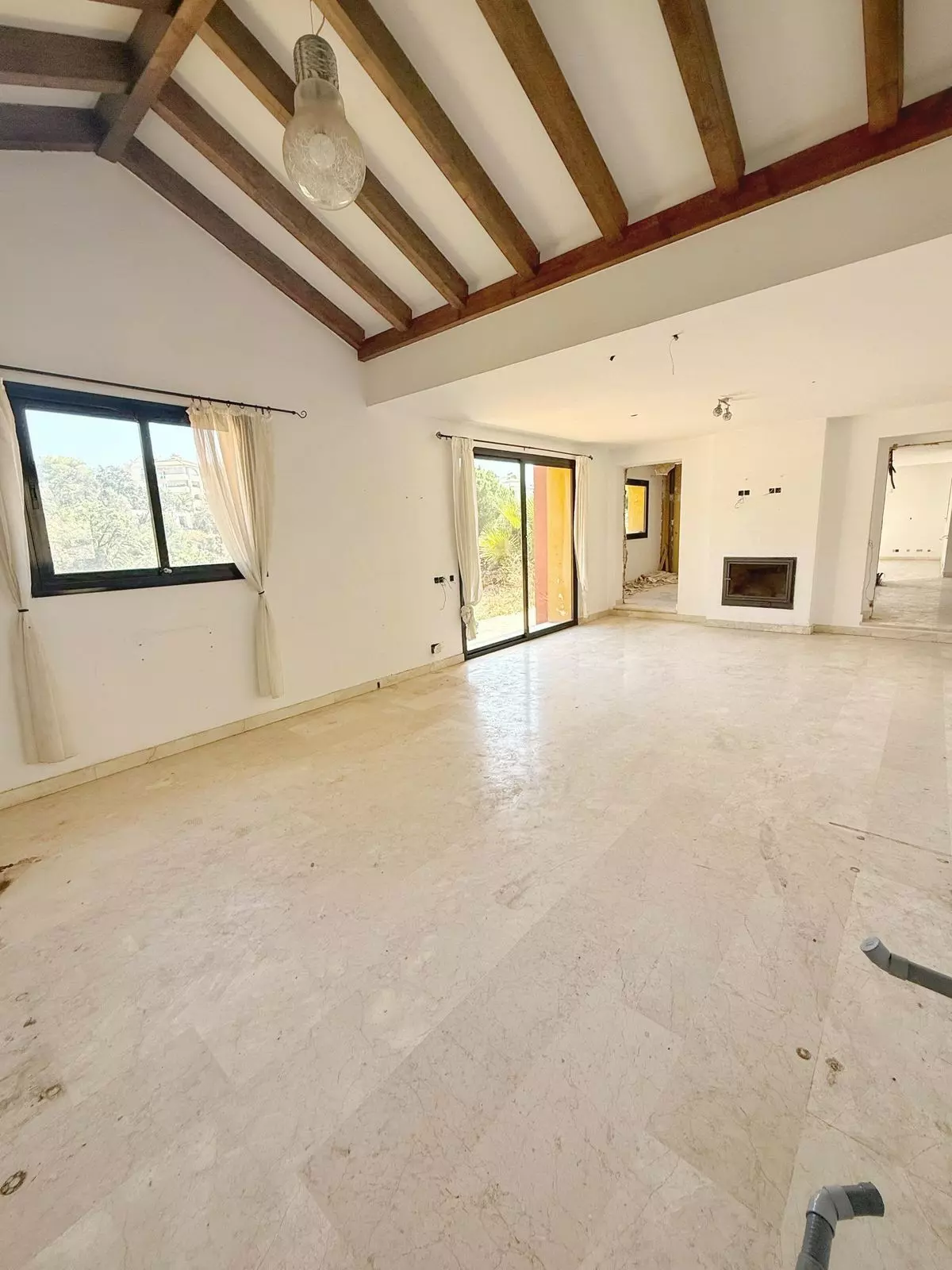 5-bedroom Villa In Marbella, Spain (525 M²)