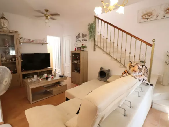 2-bedroom Villa In Algorfa, Spain (93 M²)