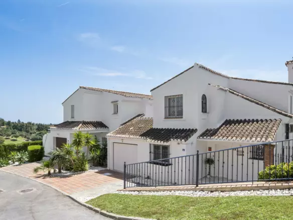 3-bedroom Villa In Mijas, Spain (181 M²)