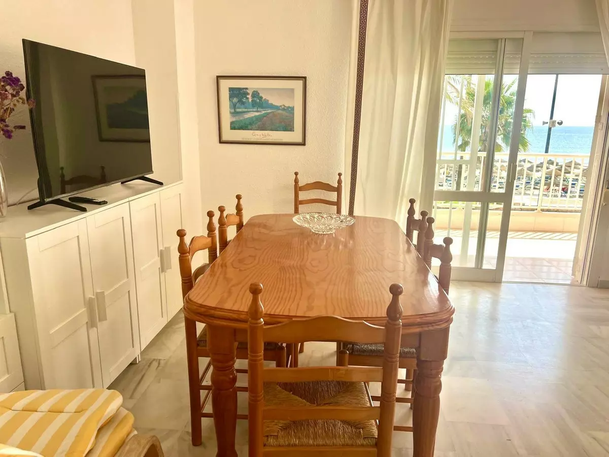 2-bedroom Apartment In Fuengirola, Spain (97 M²)