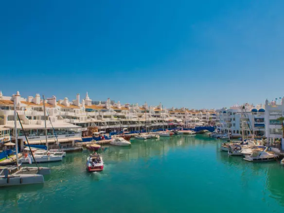 9-bedroom Apartment In Benalmádena, Spain (639 M²)
