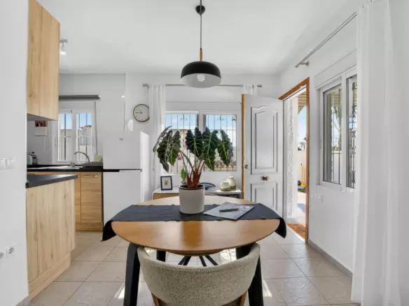 3-bedroom Villa In Torrevieja, Spain (76 M²)