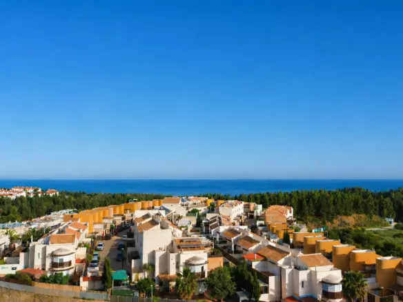 3-bedroom Apartment In Mijas, Spain (209 M²)