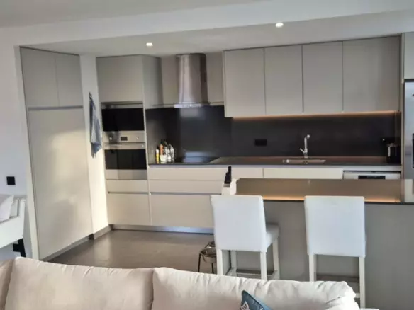 3-bedroom Apartment In Estepona, Spain (102 M²)