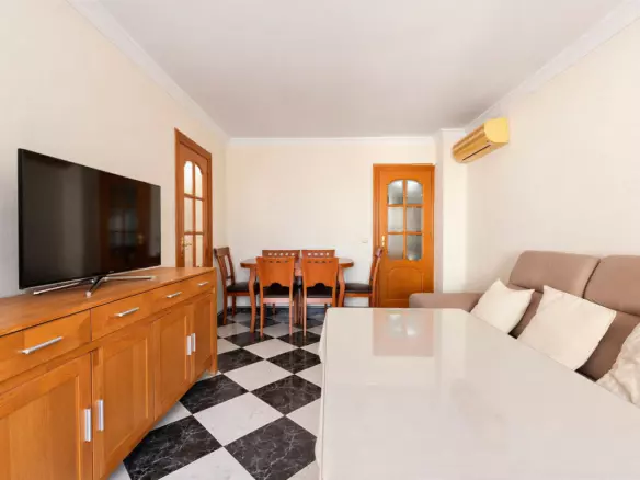 3-bedroom Apartment In Fuengirola, Spain (92 M²)