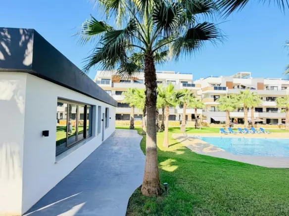 2-bedroom Apartment In Orihuela, Spain (80 M²)