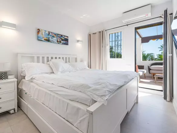 2-bedroom Apartment In Marbella, Spain (82 M²)